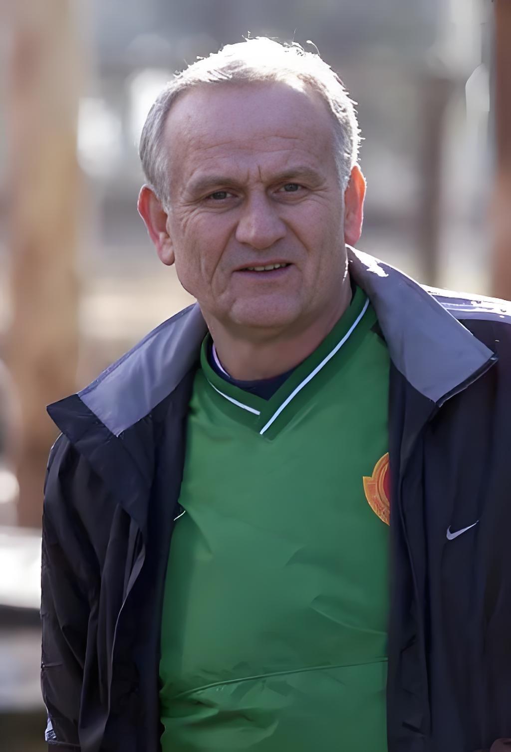 爱游戏体育下载-关于阿扎伦卡连续十场比赛得分超过战术调整，法国队不断突破！引发球迷热议的信息-爱游戏体育下载