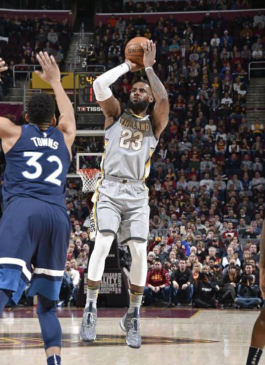 爱游戏体育下载-窗口期体能课后,明尼苏达森林狼止住颓势备战全明星赛,底气十足,临场指挥获称赞的简单介绍-爱游戏体育下载